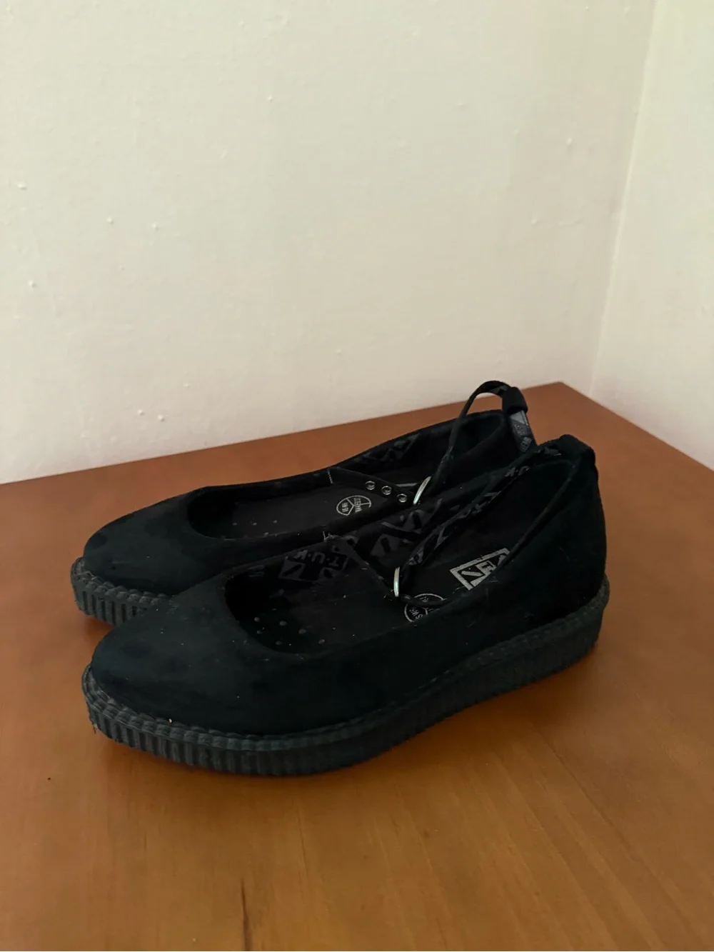 T.U.K pointed ballet ankle star creeper mary janes